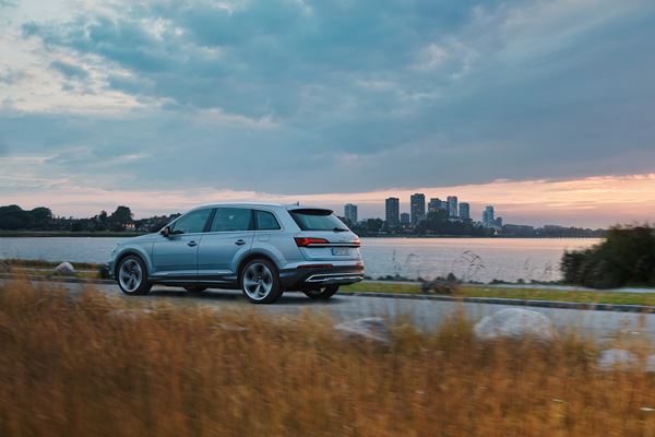 Audi Hybrid Q7  