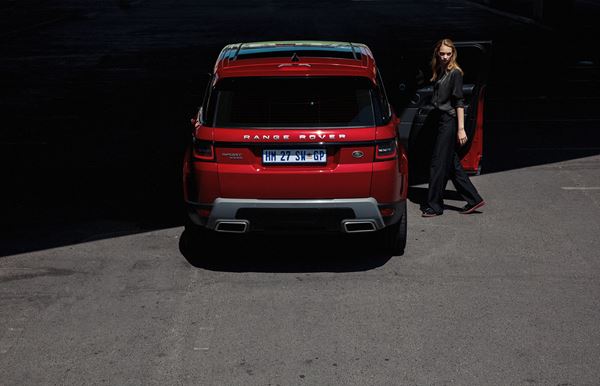 Land Rover  