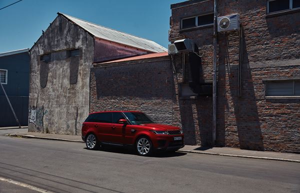 Land Rover  