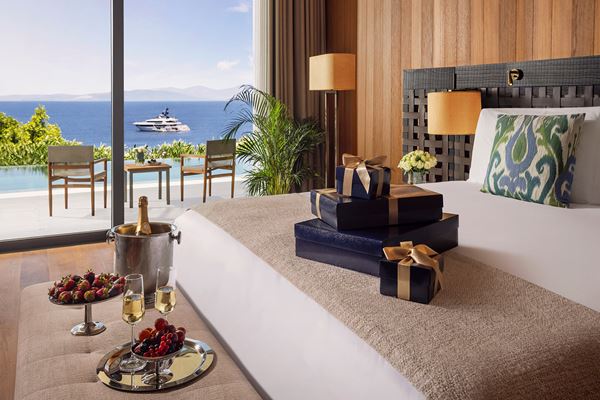 Mandarin Oriental Hotel Group 2023  