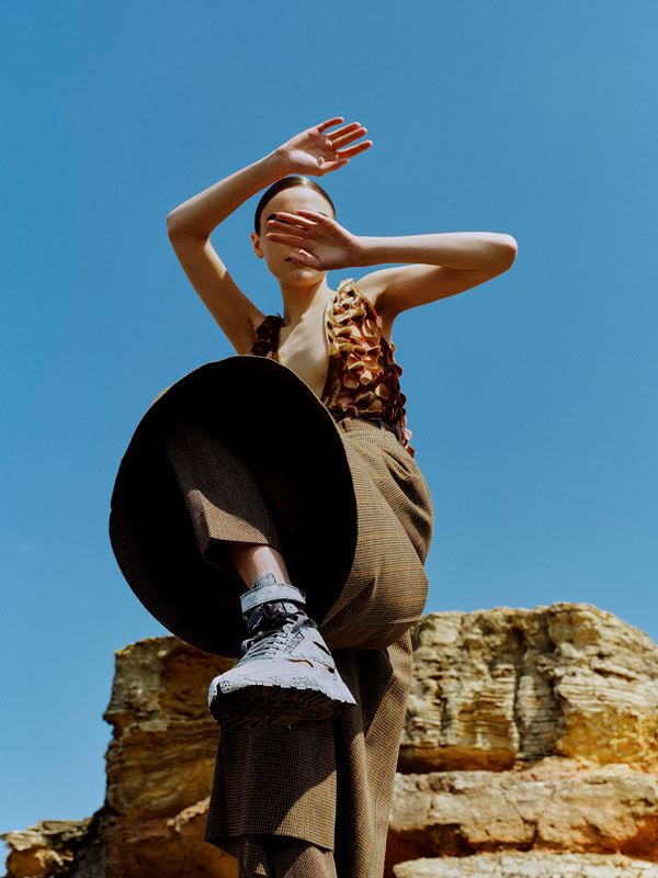 V Magazine Maison Margiela x Reebok  