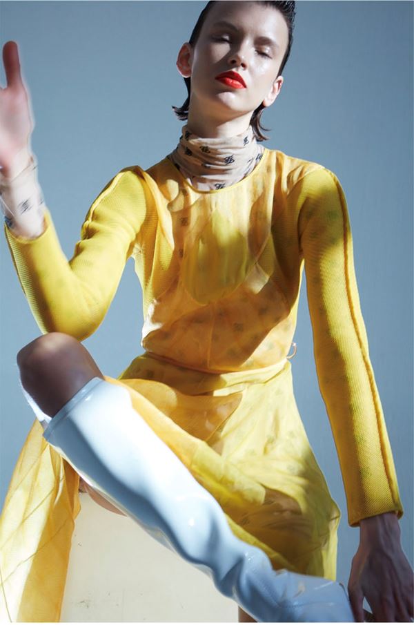 L'Officiel November '19  