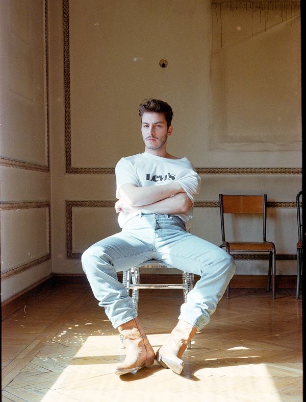 L'Officiel Hommes Summer '22 x Levi's x Boran Kuzum   