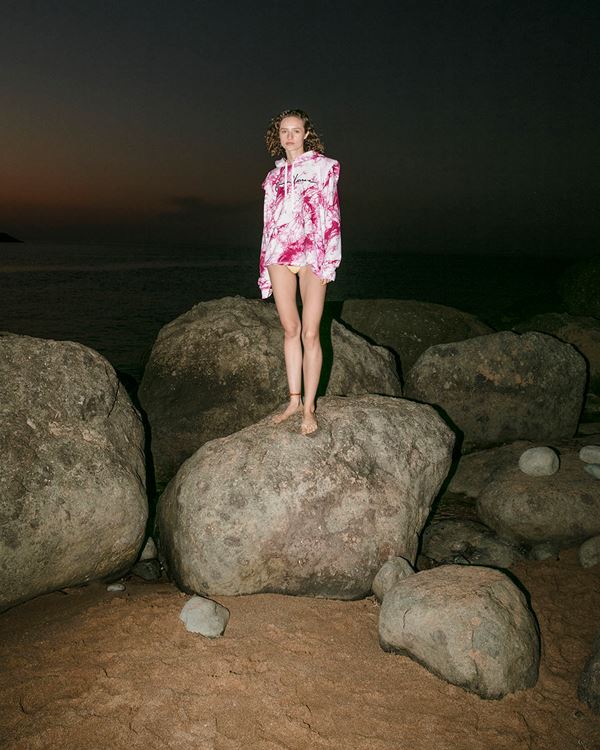 L'Officiel August '20  
