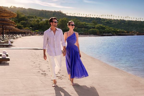 Mandarin Oriental Hotel Group 2023  