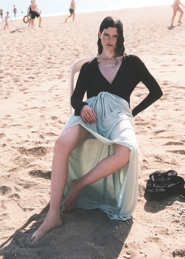 Vogue Turkey July '25  