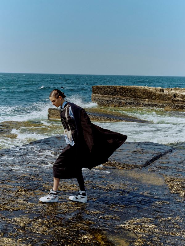 V Magazine Maison Margiela x Reebok  