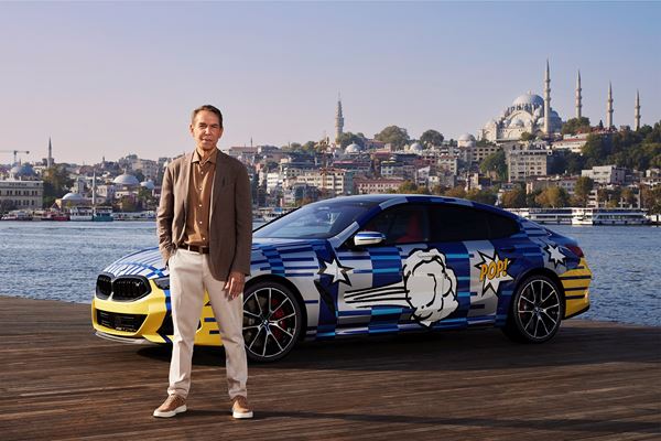 BMW The 8 x Jeff Koons  